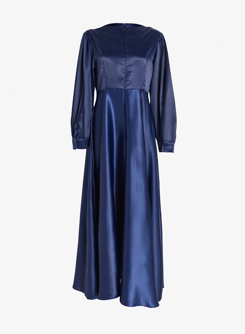 خزانة فستان مقاس كبير بكسرات وياقة بفتحة مفتاح - Image 1